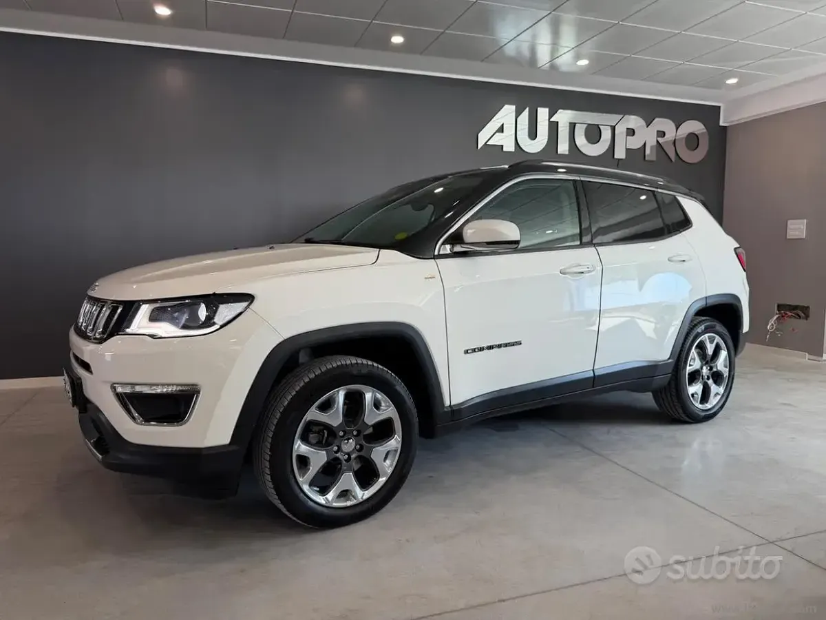 Usata Jeep Compass Limited 170 CV (125 kW) 2018 Bianco SUV