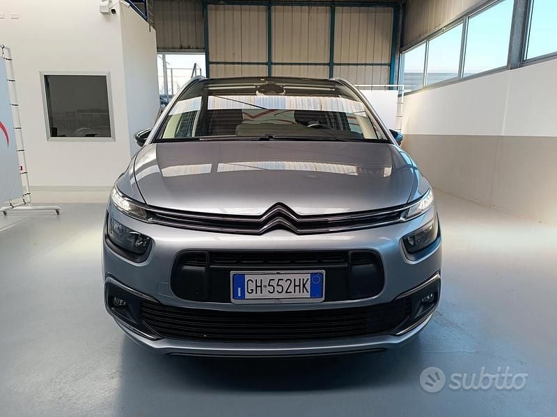 Usata Citroën C4 SpaceTourer Shine 131 CV (96 kW) 2022 Grigio Monovolume