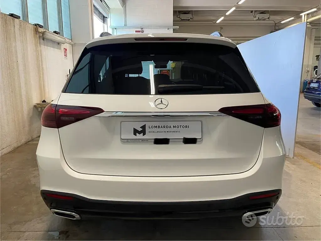 Usata Mercedes GLE300 AMG Line Premium 269 CV (197 kW) 2023 Bianco SUV