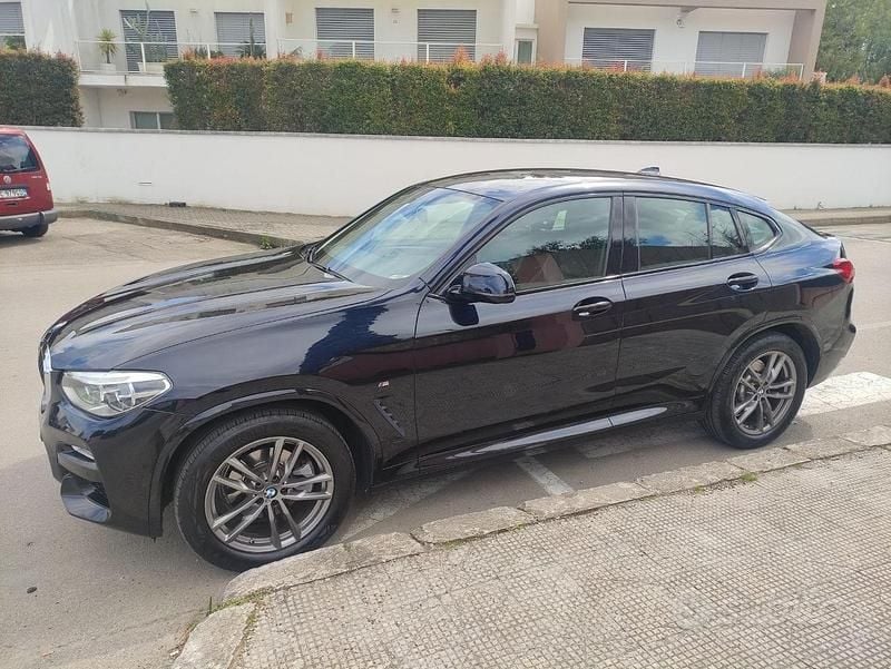 Usata BMW X4 M Sport 190 CV (139 kW) 2019 Blu SUV