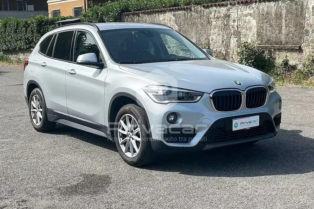 Usata BMW X1 150 CV (110 kW) 2018 Grigio SUV