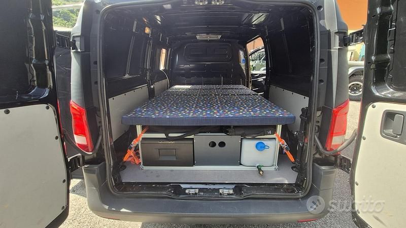 Usata Mercedes Vito 2019 Nero Furgone