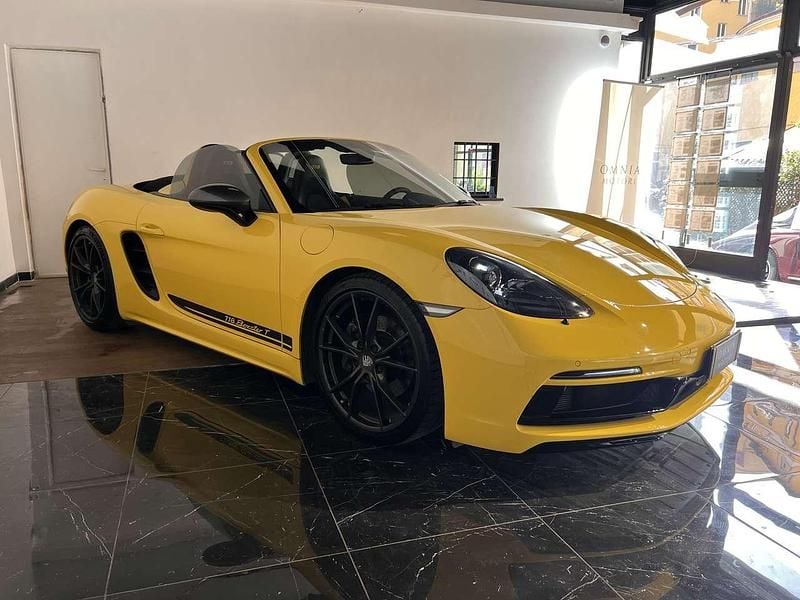 Usata Porsche 718 Boxster T 299 CV (219 kW) 2021 Speed yellow Cabrio
