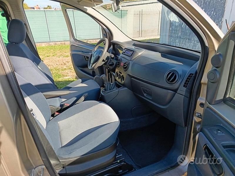 Usata Citroën Nemo 70 CV (51 kW) 2009 Monovolume