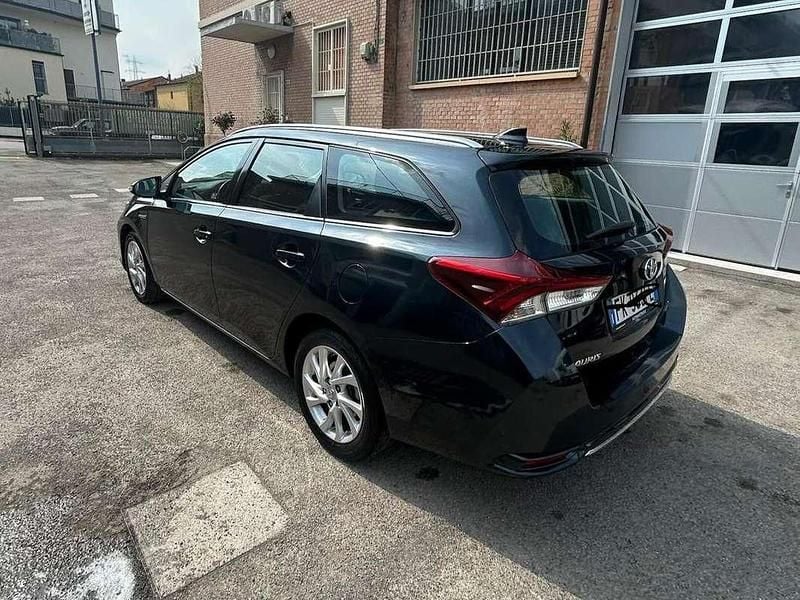 Usata Toyota Auris Touring Sports Cool 99 CV (72 kW) 2017 Station wagon