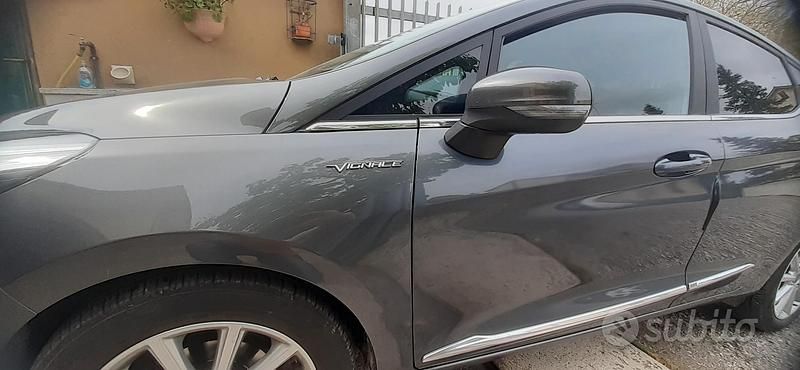 Begagnad Ford Fiesta Vignale 86 HK (63 kW) 2019 Grå Halvkombi