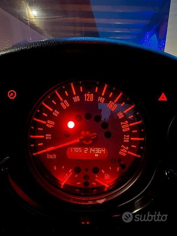 Usata Mini One D 65 CV (47 kW) 2006 Utilitaria