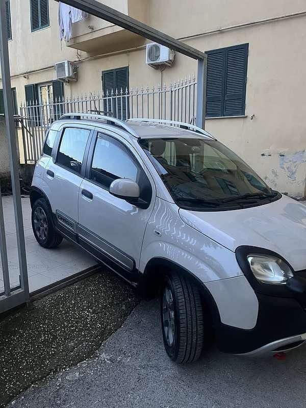 Usata Fiat Panda Cross Cross 80 CV (58 kW) 2015 Utilitaria