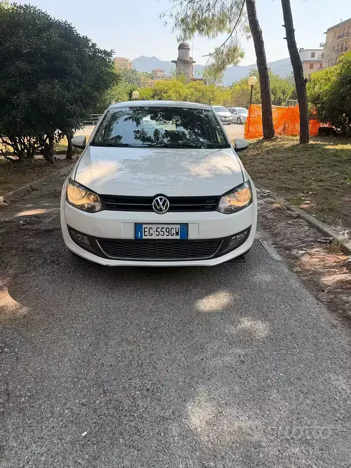 Usata VW Polo Highline 85 CV (62 kW) 2011 Bianco Utilitaria