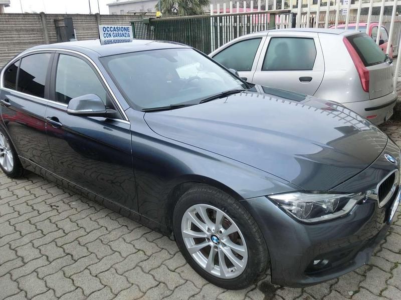Usata BMW 316 116 CV (85 kW) 2017 Grigio Berlina