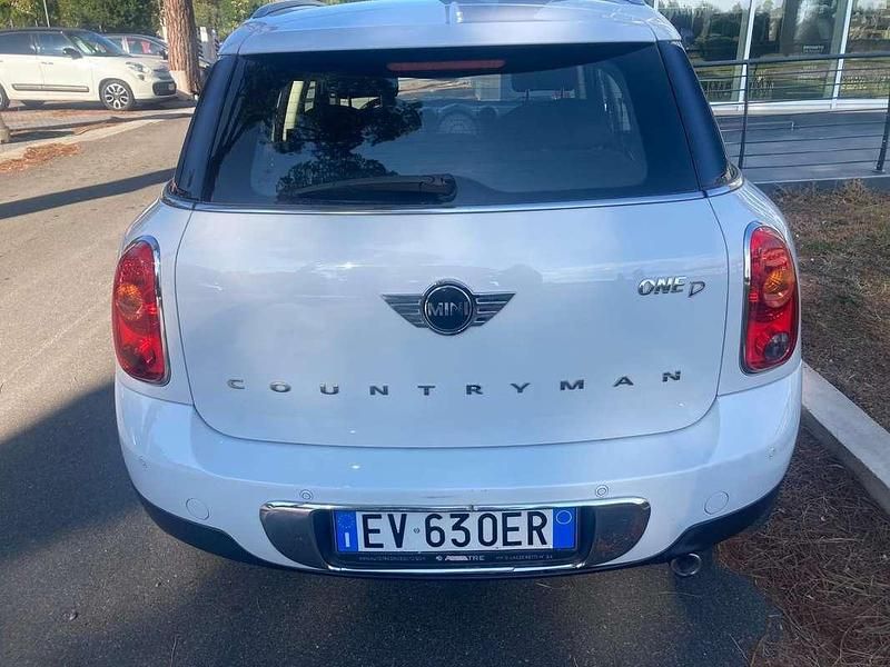 Bianco Usata 2015 Mini Cooper D Countryman SUV | 9100 € (Buon prezzo) - Immagine 1/4