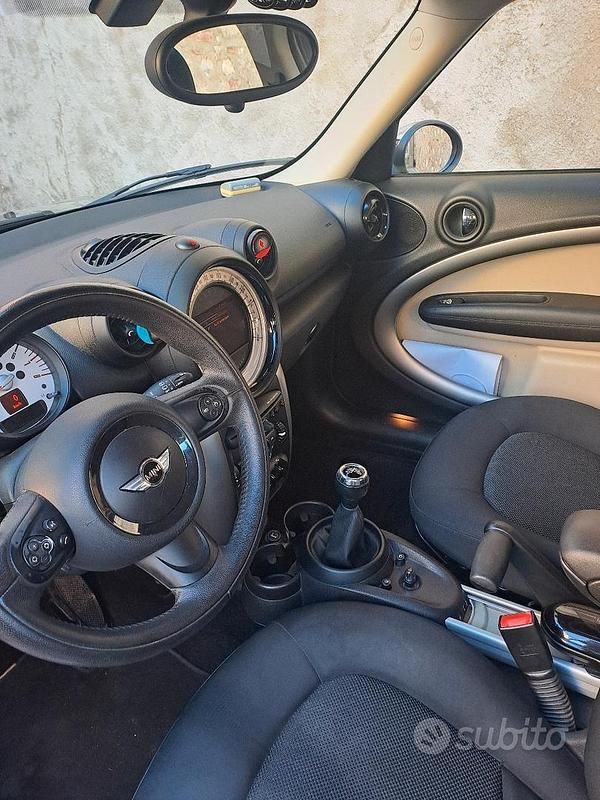 Usata Mini Countryman 122 CV (89 kW) 2013 Marrone SUV