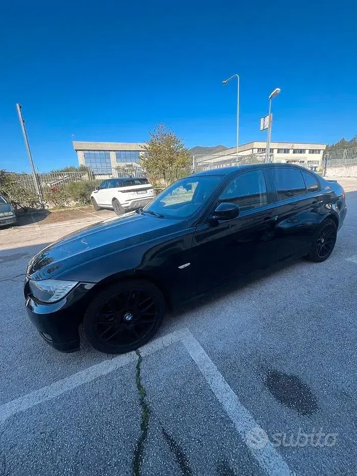 Usata BMW 320 184 CV (135 kW) 2010 Nero Berlina