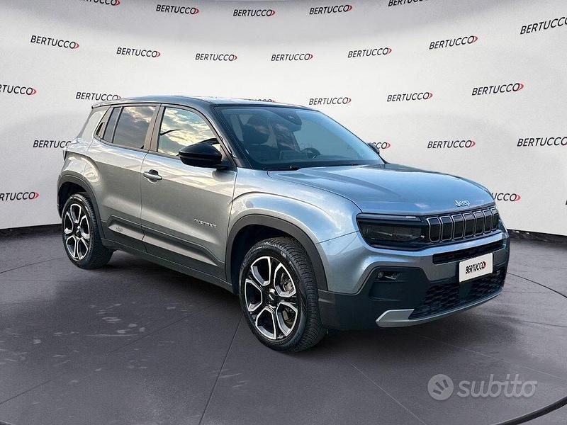 Usata Jeep Avenger Altitude 101 CV (74 kW) 2024 Grigio SUV