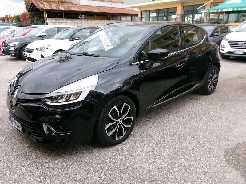 Usata Renault Clio IV Intens 90 CV (66 kW) 2016 Nero Berlina