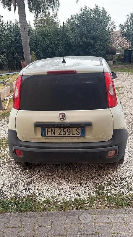 Usata Fiat Panda 69 CV (50 kW) 2018 Utilitaria
