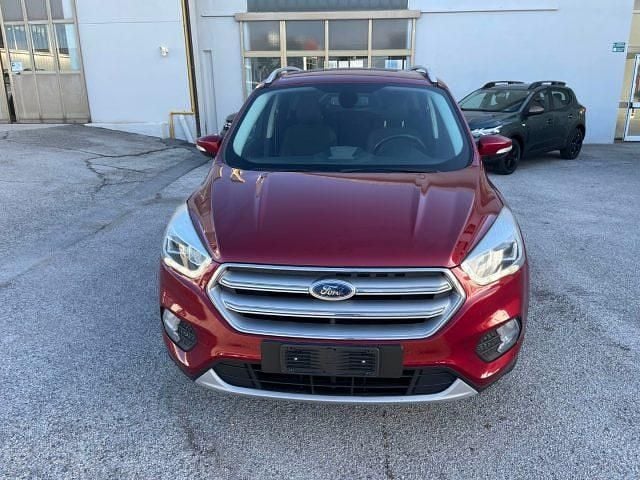 Usata Ford Kuga Titanium 150 CV (110 kW) 2018 Rosso SUV