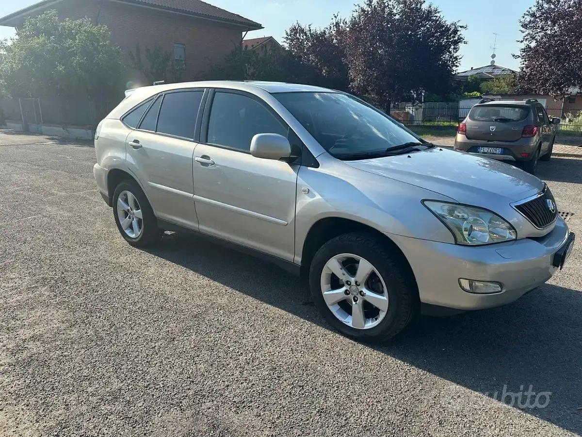 Usata Lexus RX300 204 CV (150 kW) 2005 Grigio SUV