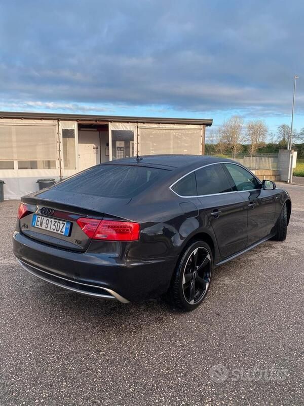 Usata Audi A5 Sportback Business Plus 177 CV (130 kW) 2014 Nero Utilitaria
