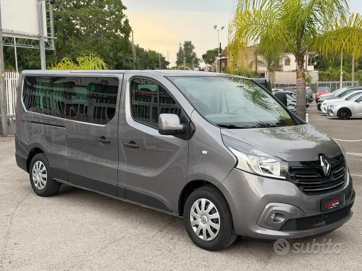 Usata Renault Trafic 121 CV (88 kW) 2019 Grigio Monovolume