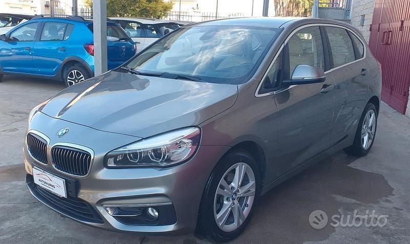 Usata BMW 218 Luxury Line 150 CV (110 kW) 2014 Beige Station wagon