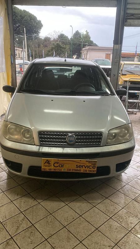 Usata Fiat Punto Classica 59 CV (43 kW) 2007 Grigio Utilitaria