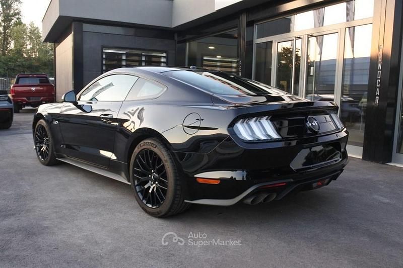 Usata Ford Mustang GT Fastback 450 CV (330 kW) 2018 Nero pastello Coupé