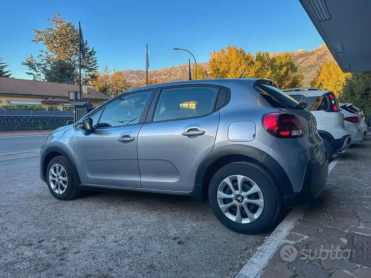 Usata Citroën C3 Feel 83 CV (61 kW) 2022 Grigio Utilitaria