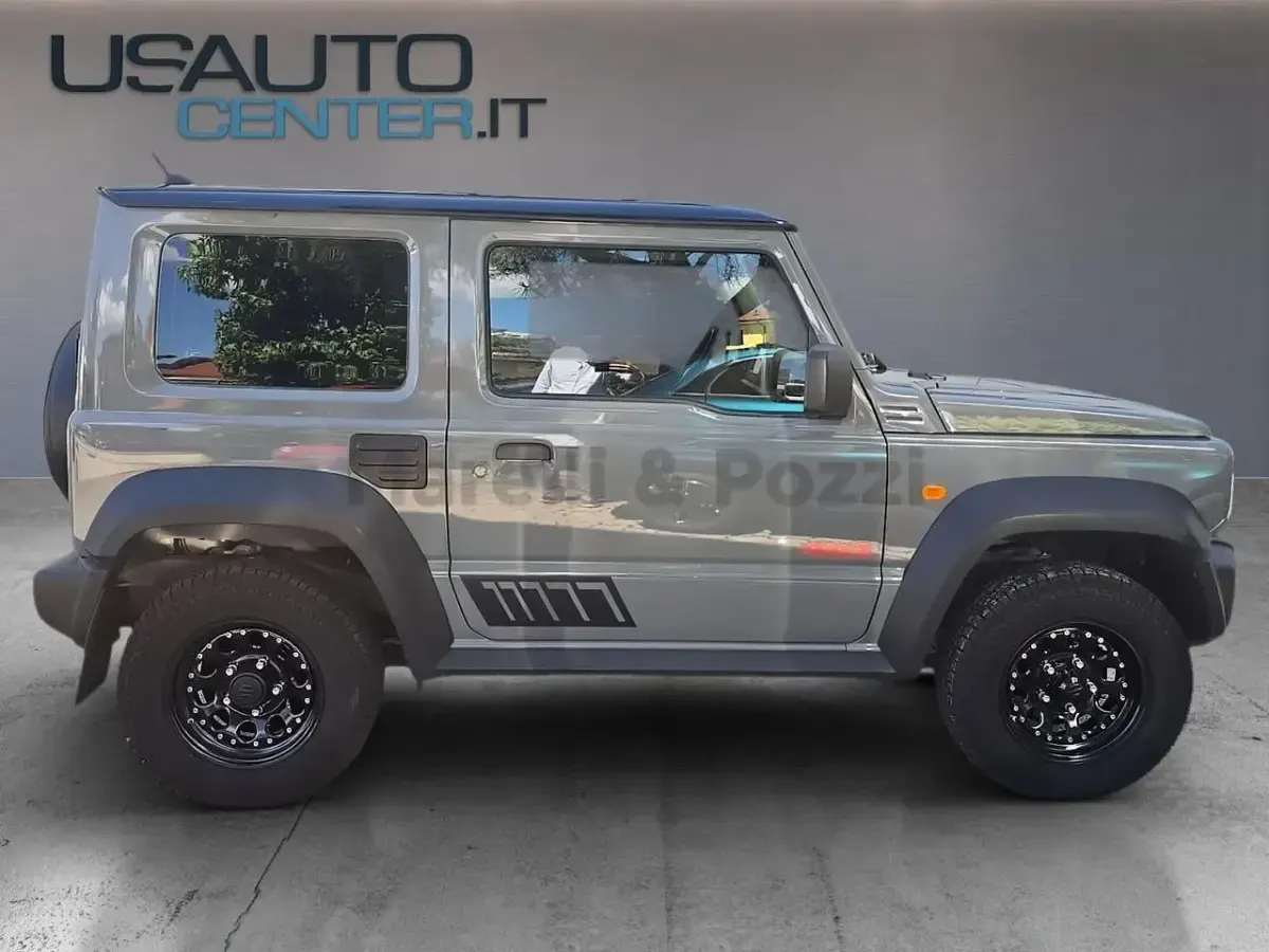 Usata Suzuki Jimny 102 CV (75 kW) 2021 Grigio SUV
