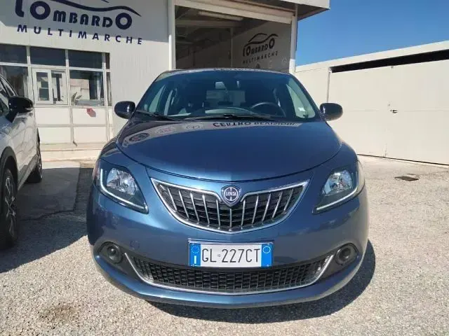 Usata Lancia Ypsilon S 69 CV (50 kW) 2022 Grigio Utilitaria