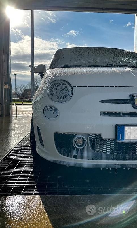 Usata Abarth 500 Esseesse 250 CV (183 kW) 2009 Bianco Berlina