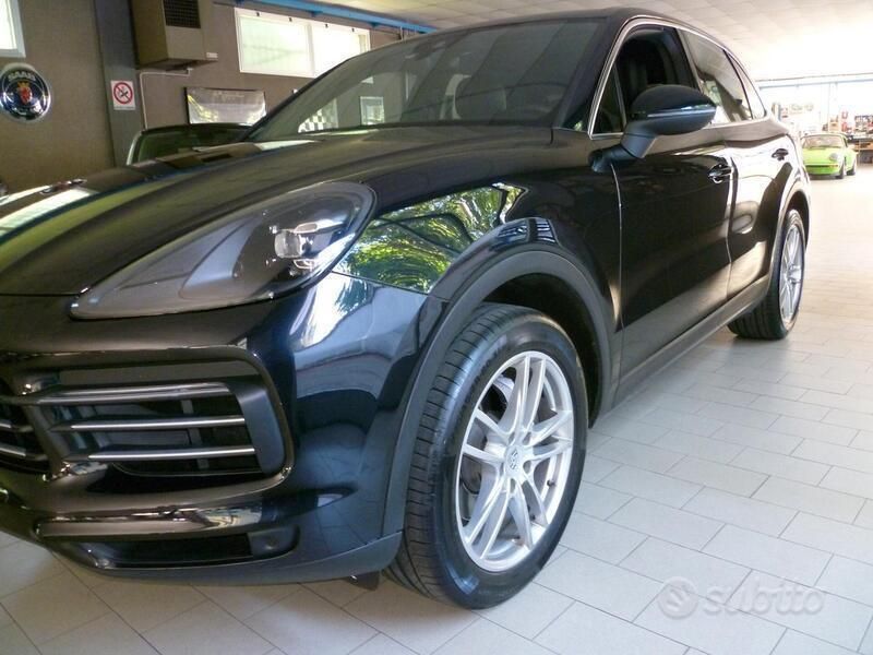 Usata Porsche Cayenne 340 CV (250 kW) 2019 Nero SUV