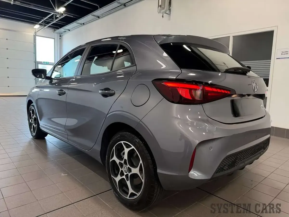Usata MG MG3 Luxury 102 CV (75 kW) 2024 Other Utilitaria