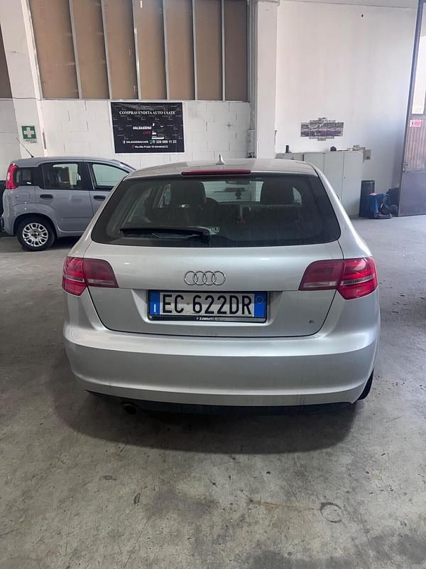 Usata Audi A3 Ambition 89 CV (65 kW) 2010 Argento Utilitaria