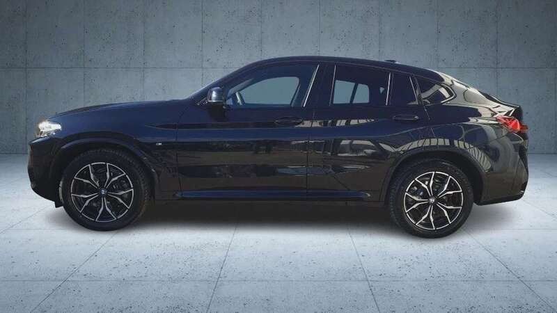 Usata BMW X4 M Sport 190 CV (139 kW) 2025 Nero / metallizzato SUV