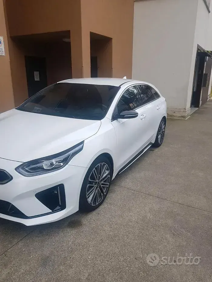 Usata Kia ProCeed GT-Line 140 CV (102 kW) 2020 Bianco Station wagon