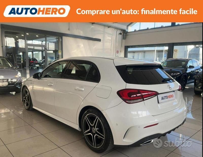 Usata Mercedes A180 Premium 116 CV (85 kW) 2019 Bianco Berlina