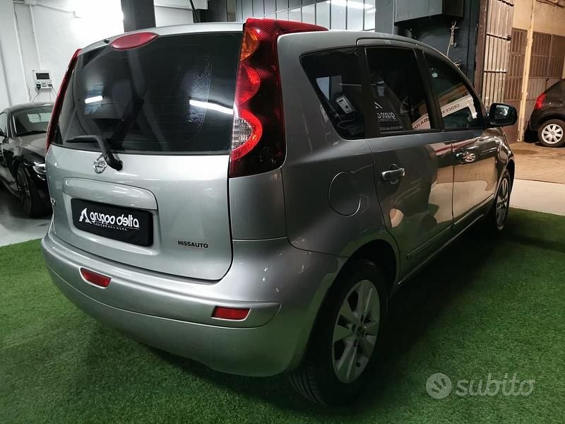 Usata Nissan Note Acenta 88 CV (64 kW) 2009 Grigio Utilitaria