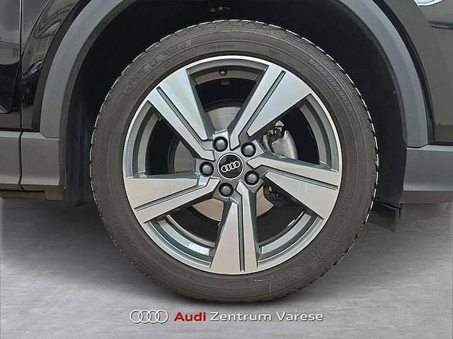 Usata Audi Q2 Admired 110 CV (80 kW) 2022 Nero brillante SUV