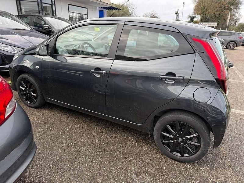 Usata Toyota Aygo Business Edition 72 CV (52 kW) 2020 Other Utilitaria