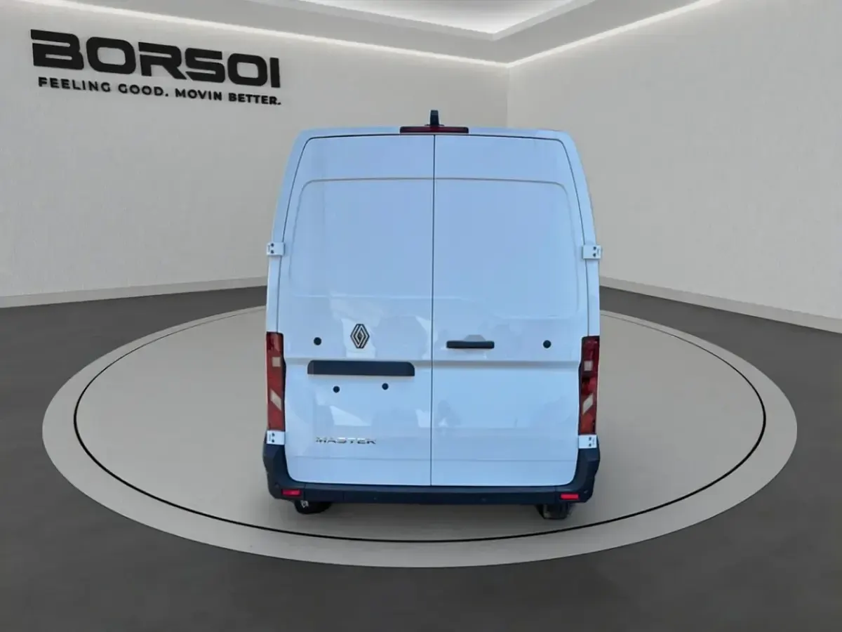 Nuova Renault Master 2026 Bianco minerale  tinta opaca Monovolume