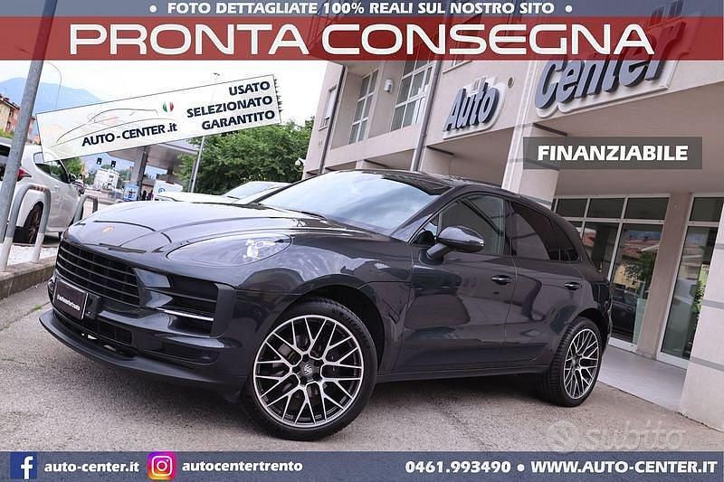 Grigio Usata 2019 Porsche Macan SUV | 52.900 € (Buon prezzo) - Immagine 1/4