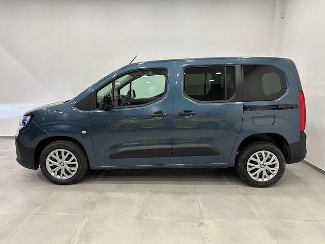 Usata Fiat Doblò 131 CV (96 kW) 2024 Vari colori Monovolume