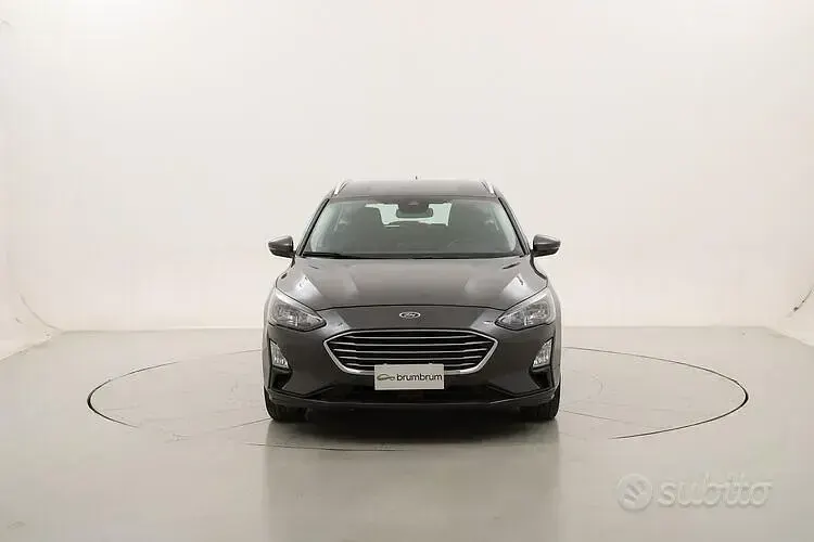 Usata Ford Focus Business Edition 120 CV (88 kW) 2021 Grigio Station wagon
