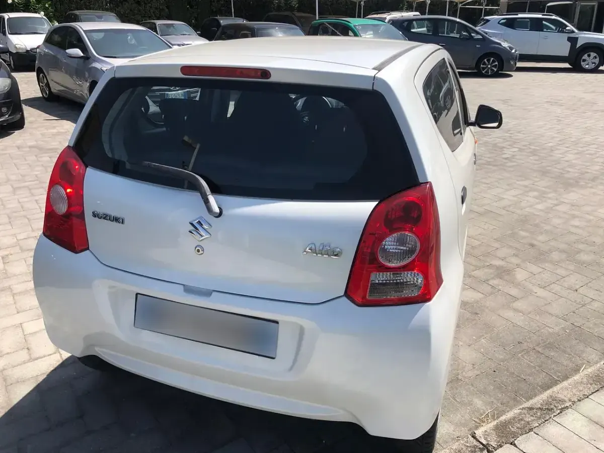 Usata Suzuki Alto GL 67 CV (49 kW) 2013 Bianco Utilitaria