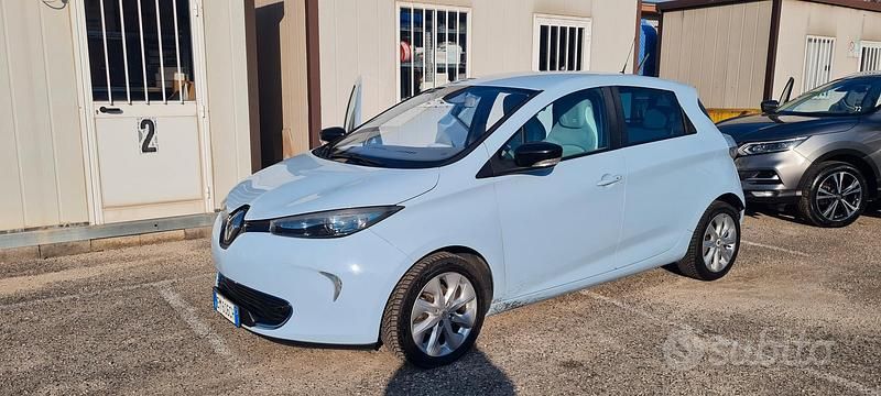 Usata Renault Zoe 42 kW (58 CV) 2013 Utilitaria