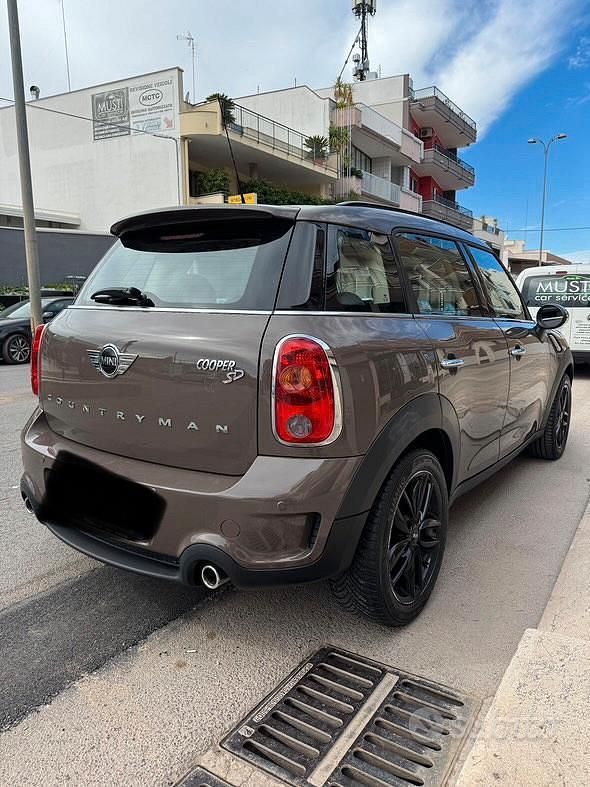 Usata Mini Countryman 142 CV (104 kW) 2013 Marrone SUV