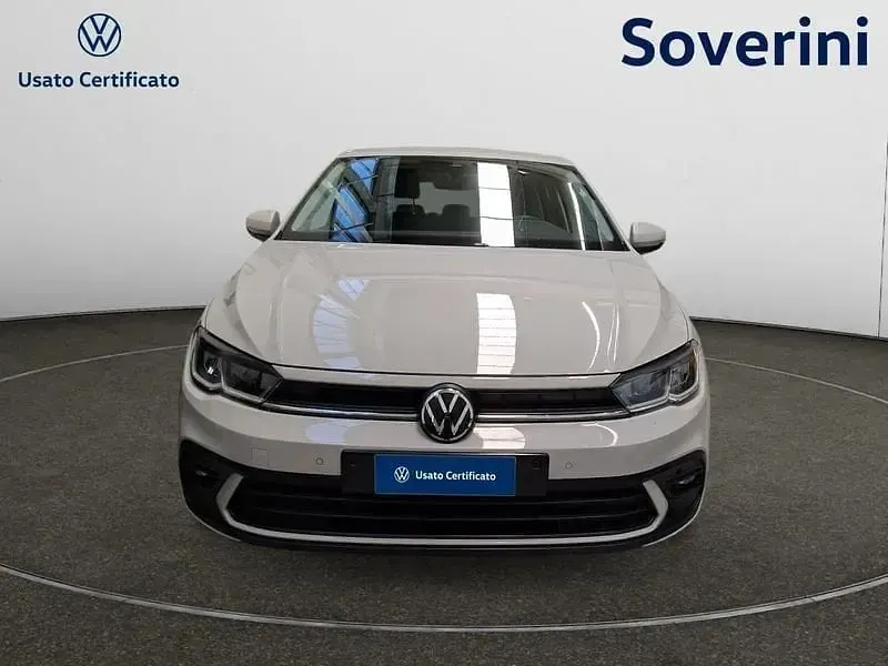 Usata VW Polo Life 80 CV (58 kW) 2023 Beige Utilitaria