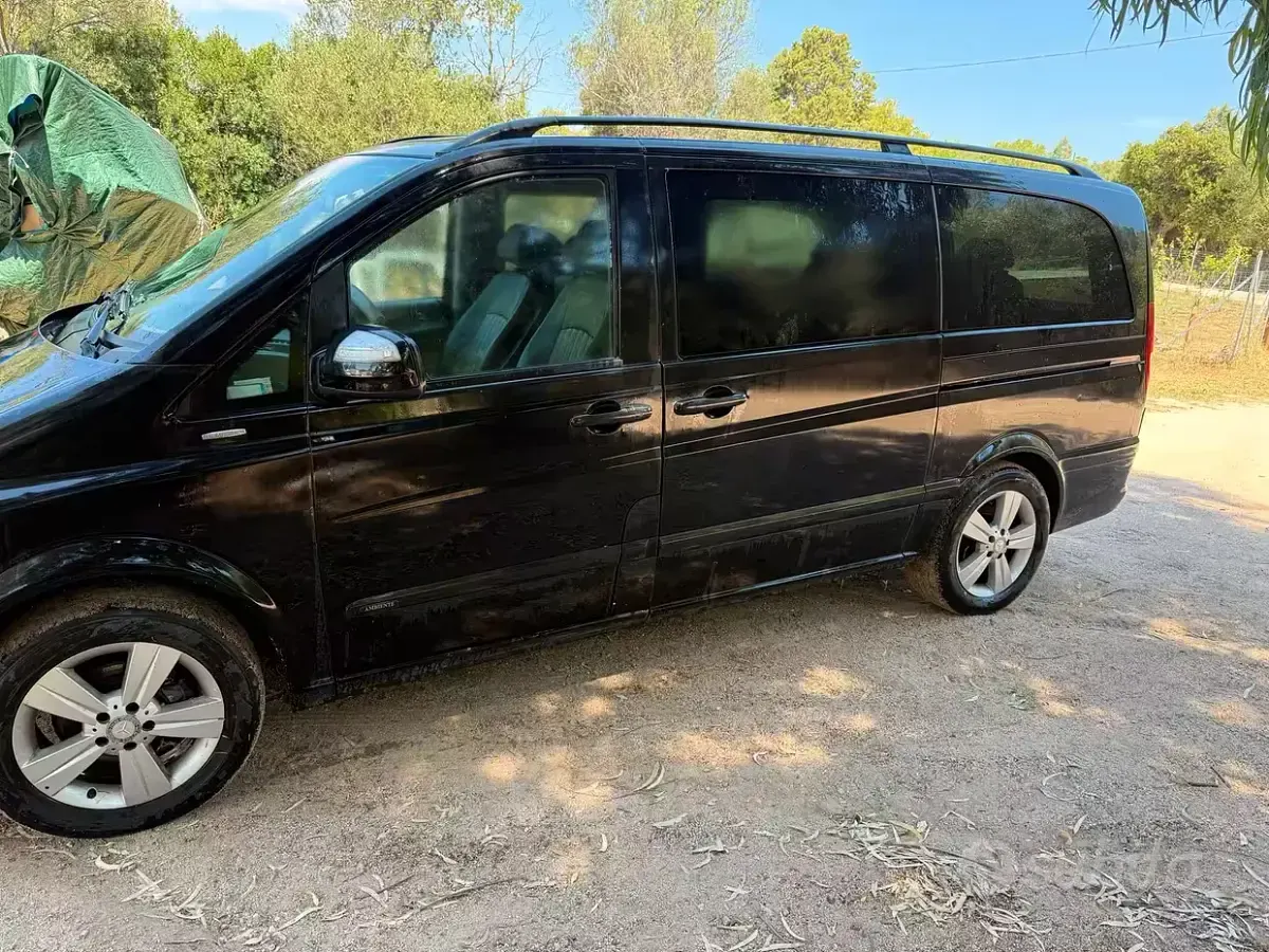 Usata Mercedes Viano 163 CV (119 kW) 2011 Nero Monovolume