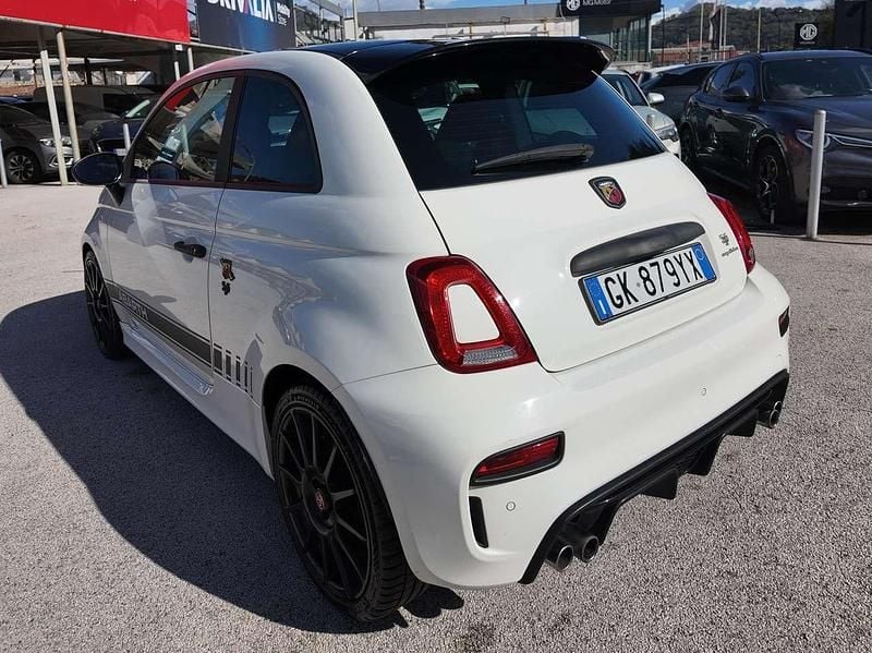 Usata Abarth 595 Competizione 179 CV (131 kW) 2022 Bianco gara/ Utilitaria